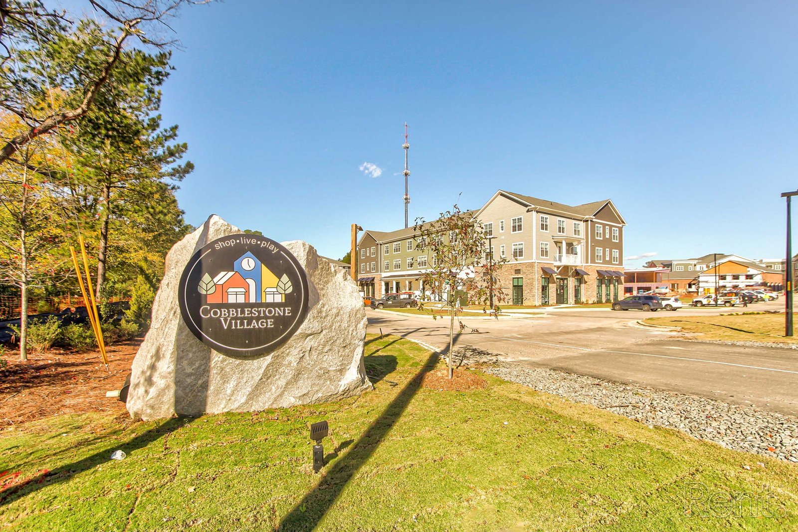 Cobblestone Village at Rolesville Entrance